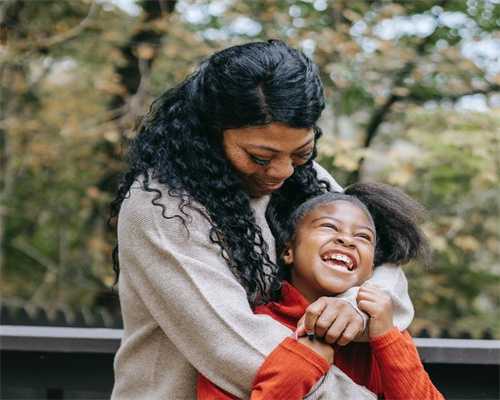 英国高中为学生提供了哪些奖学金？                                                            