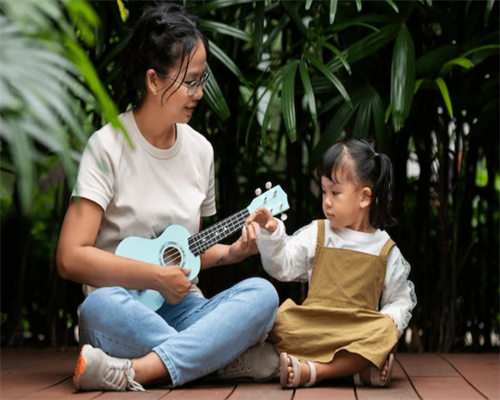 中外合作办学3+2留学学费是多少？                                                            